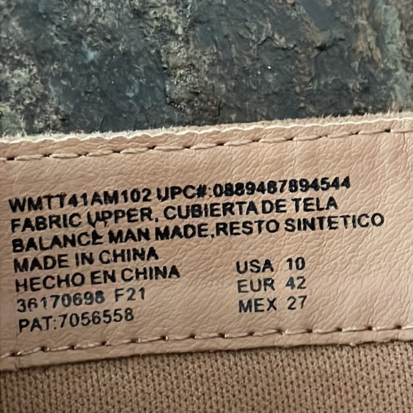 Time and Tru Camel Suede side zip laced Boots- 1 inch heel- size 10 - Picture 10 of 10